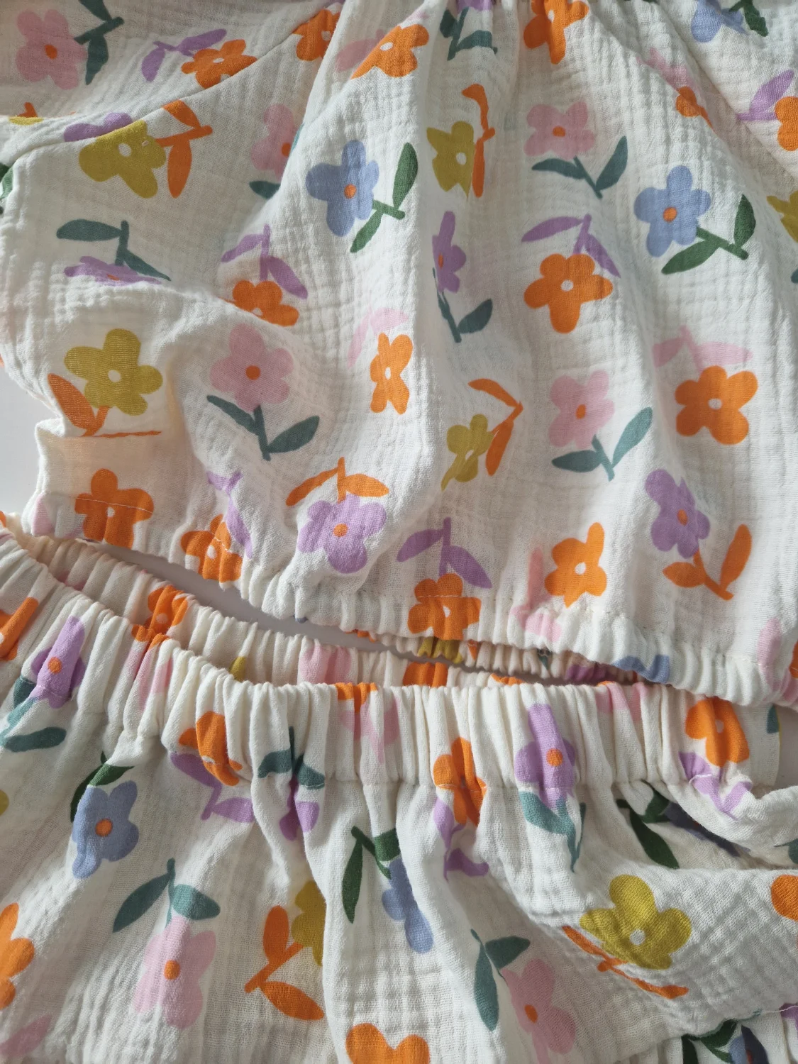 Spódniczka z muślinu w kwiatki