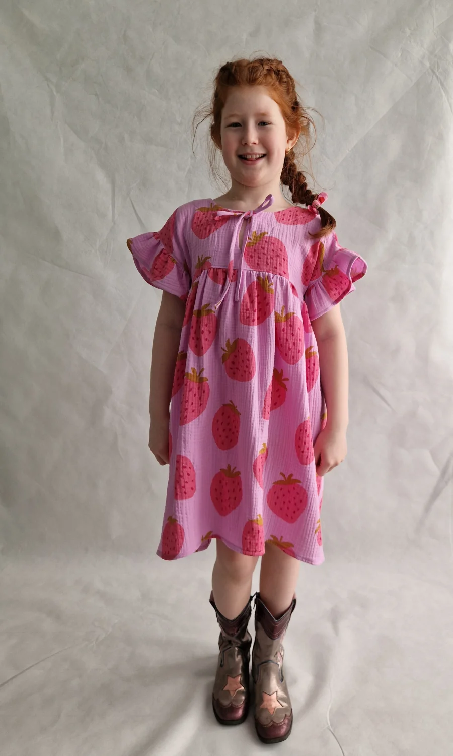 Sukienka Leila muślin truskawki